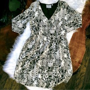 ANTHROPOLOGIE x HD in Paris Snakeskin Wrap Dress